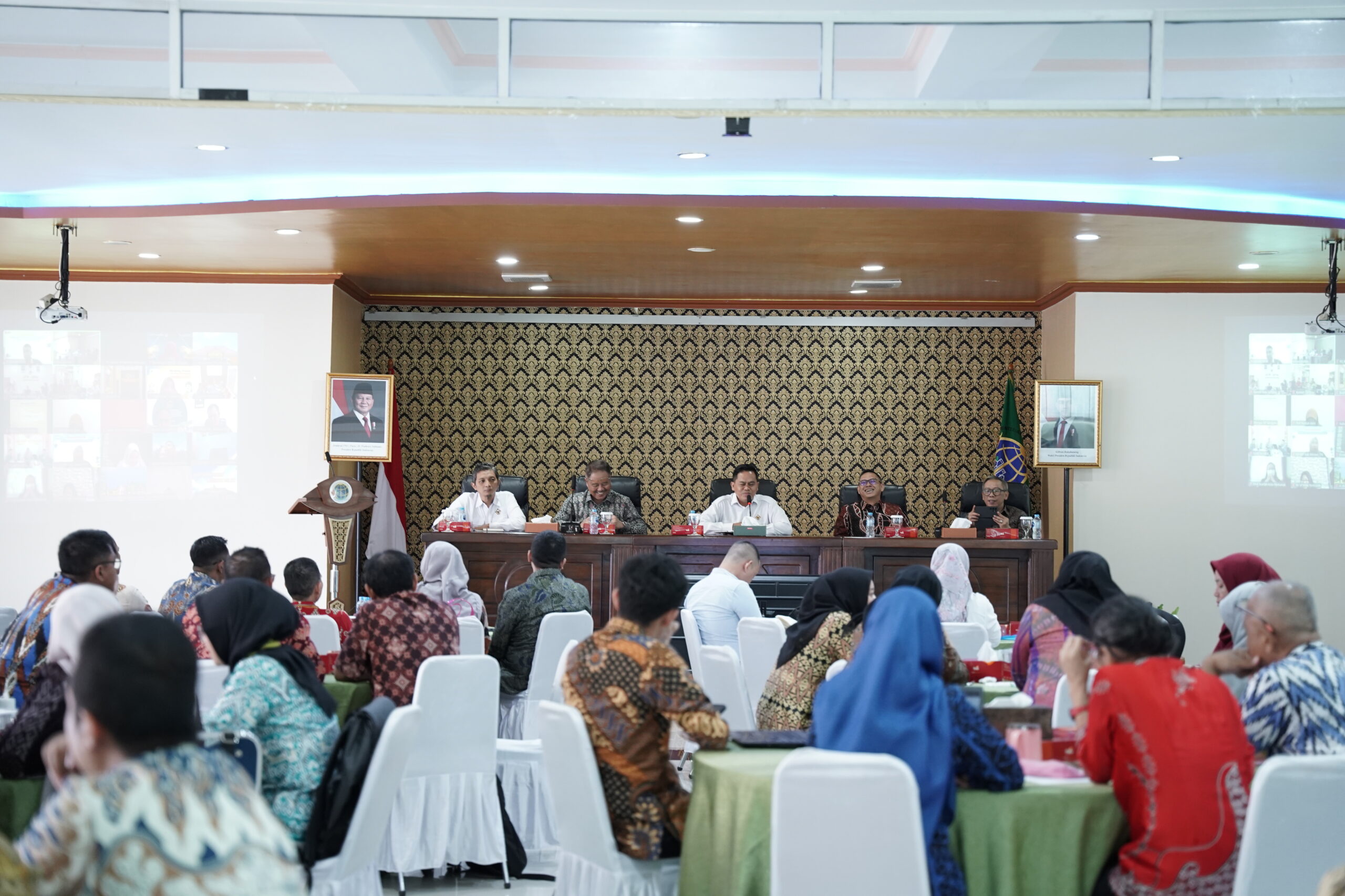 Kantor Wilayah BPN Provinsi Kalimantan Barat menggelar Entry Meeting Pemeriksaan Pendahuluan atas Kinerja di lingkungan satuan kerja Kantor Wilayah BPN Provinsi Kalimantan Barat