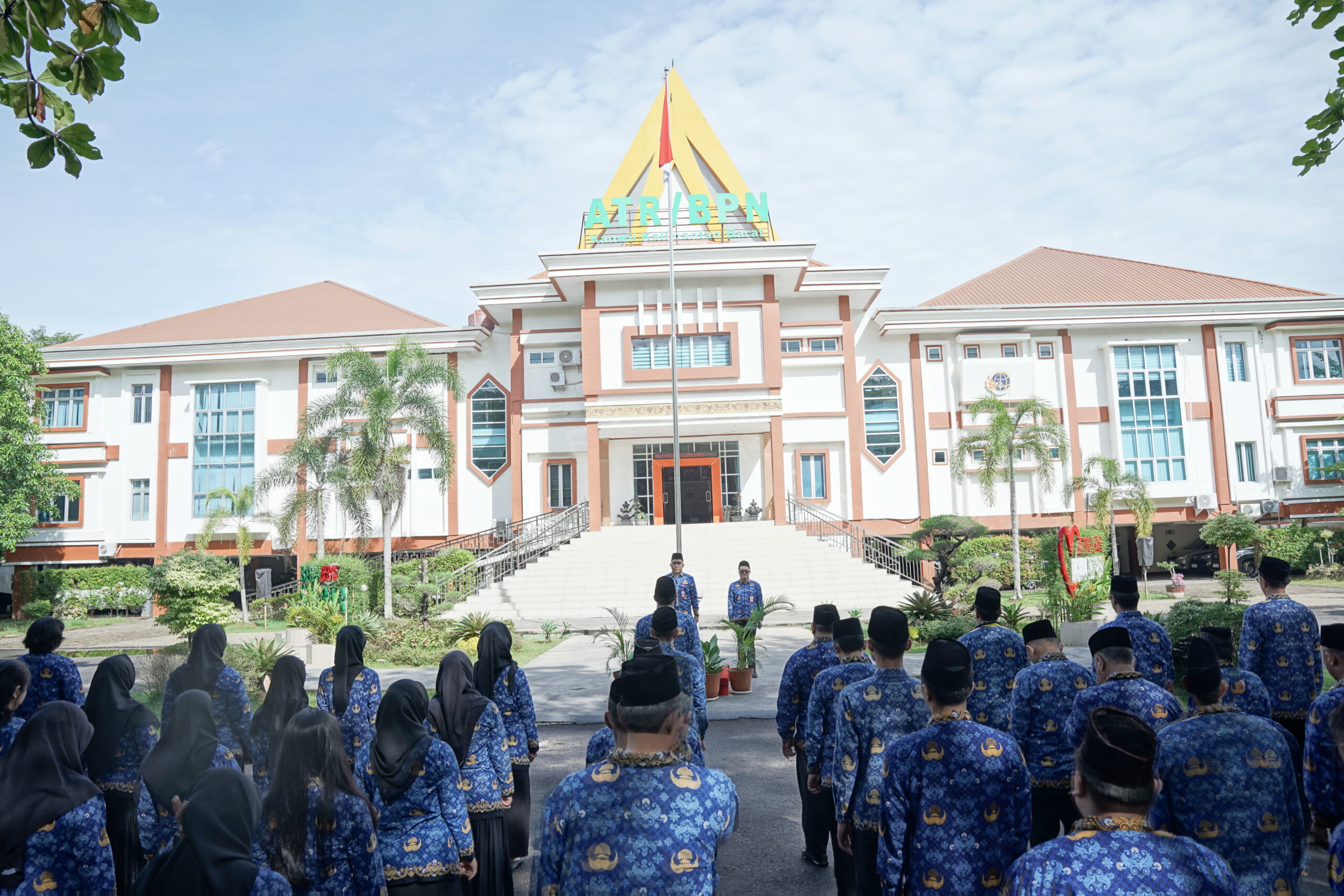 BPN Kalbar Gelar Upacara Hari Sumpah Pemuda 2025, Tekankan Semangat Persatuan dan Peran Generasi Muda