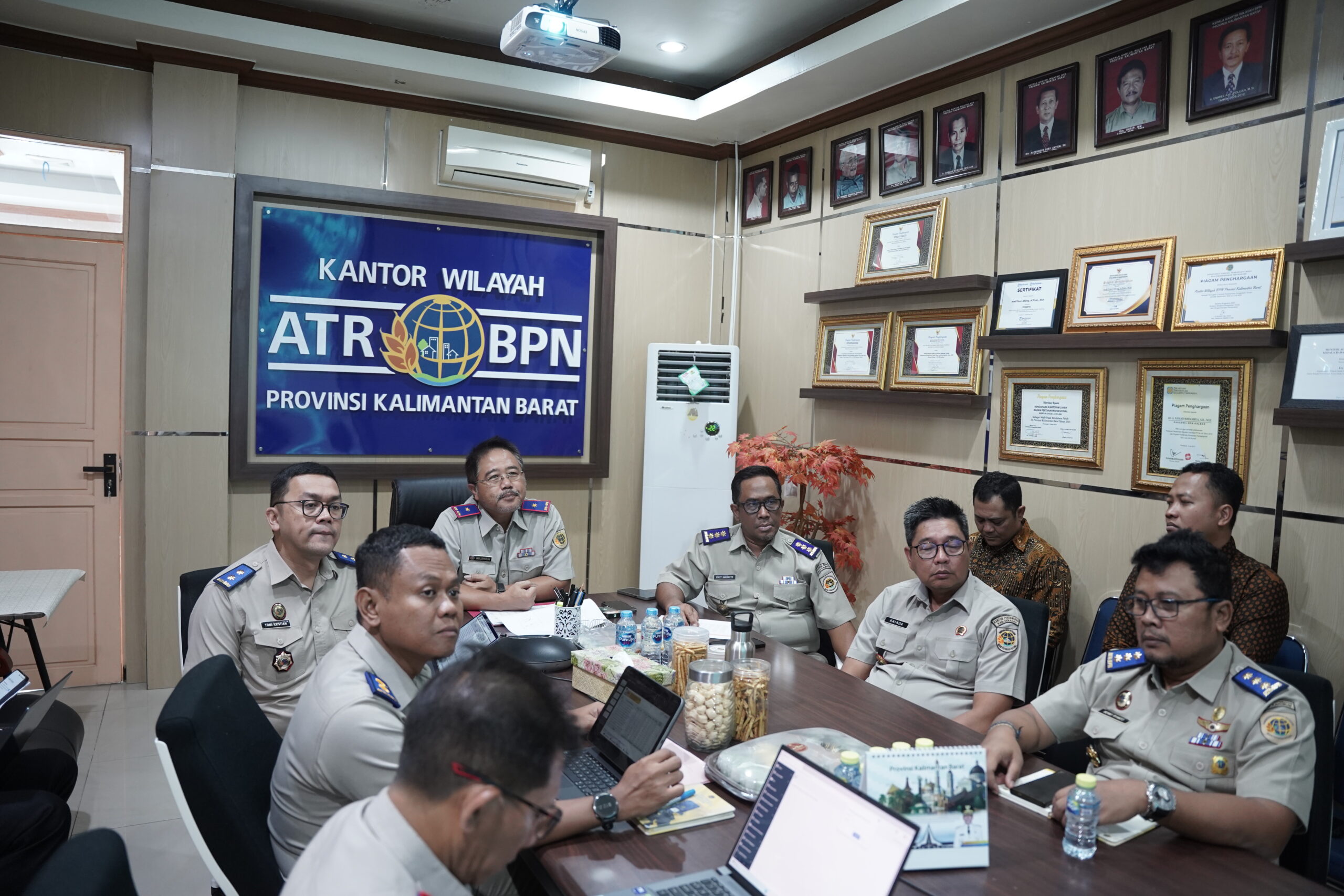 Kanwil BPN Kalbar Bahas Penataan Pendapatan Diterima di Muka