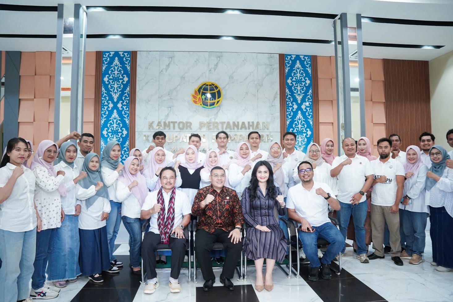 Wamen ATR/BPN Tinjau Layanan Pertanahan di Kantor Pertanahan Kabupaten Mempawah