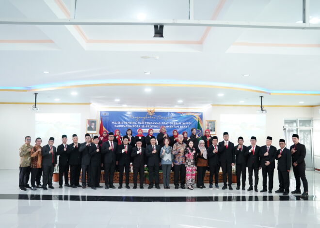 Kanwil BPN Kalbar Lantik Majelis Pembina dan Pengawas PPAT Daerah
