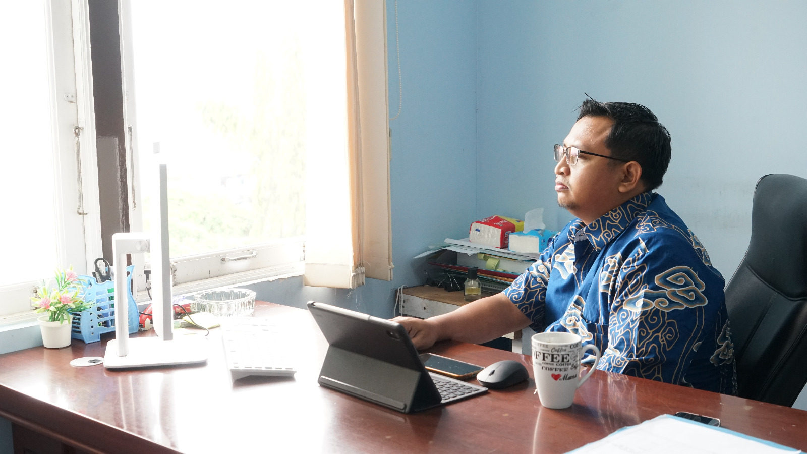 Kepala Seksi Penetapan Hak dan Pendaftaran Kantor Pertanahan Kabupaten Sanggau Jadi Narasumber di RRI Entikong Bahas Reforma Agraria