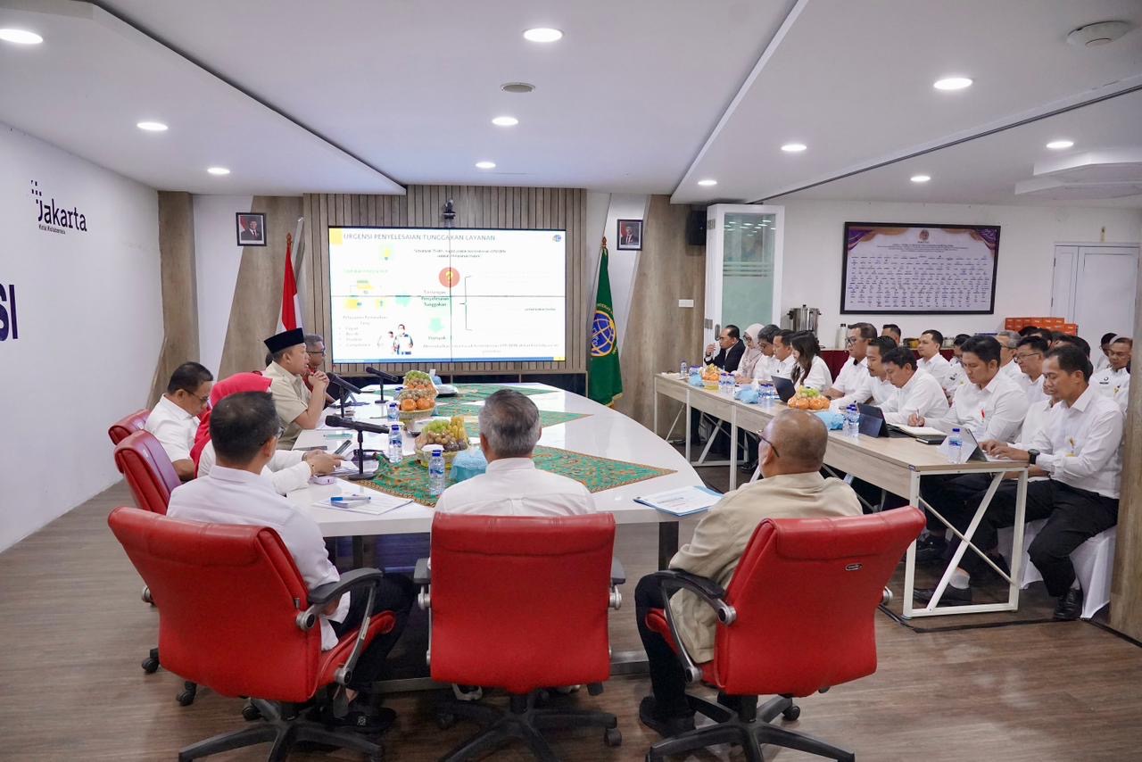 Menteri Nusron Ajak Pegawai Berkomitmen Bersama Tingkatkan Layanan Pertanahan