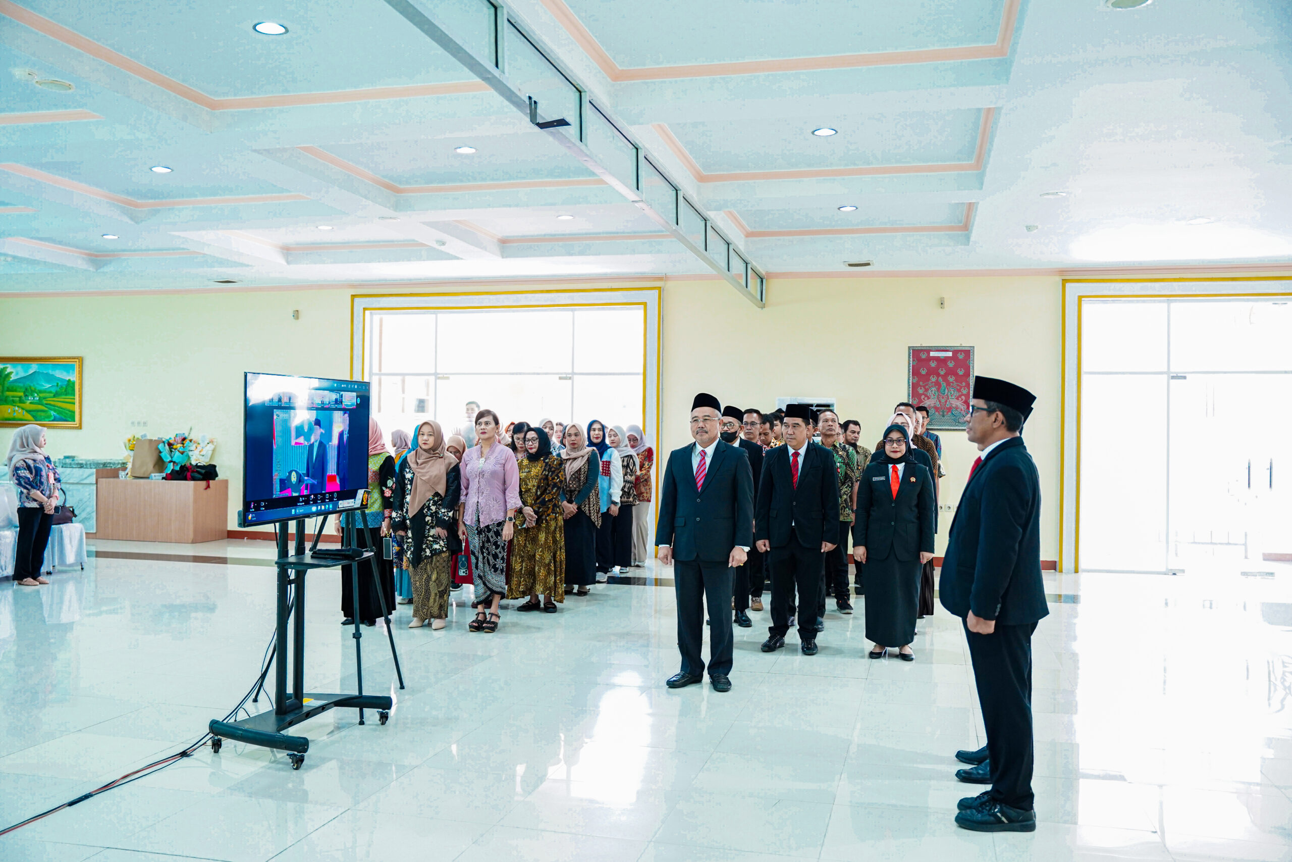 Pejabat BPN Kalbar Ikuti Pelantikan Nasional, Nusron Tekankan Integritas dan Pelayanan