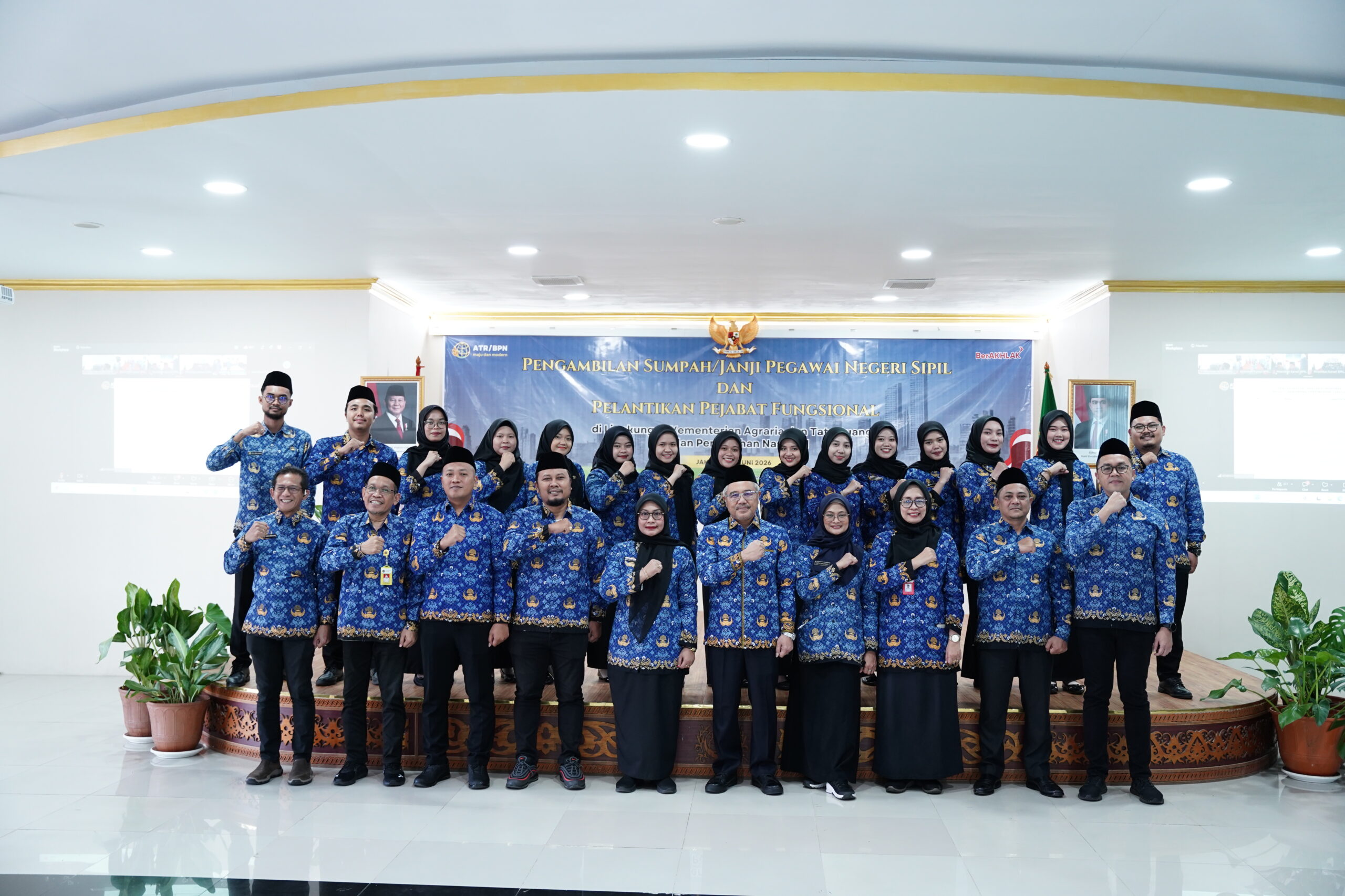 BPN Kalbar Ikuti Pelantikan PNS dan Jabatan Fungsional, Perkuat SDM Pelayanan Publik