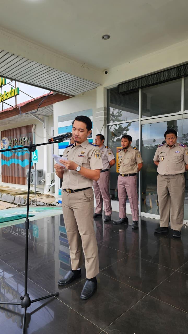 Apel Pagi Kantah Kab. Sekadau
