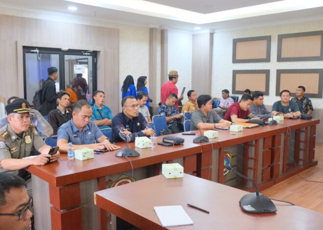 Kantor Pertanahan Kabupaten Sekadau melaksanakan Rapat mediasi