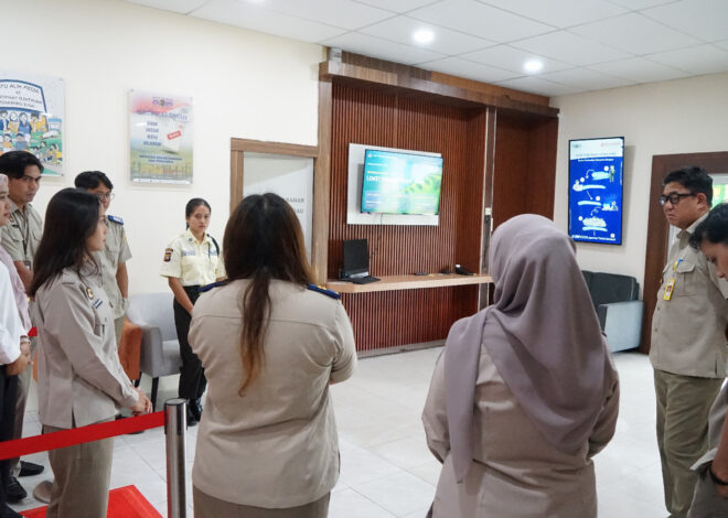 Briefing Pagi Jadi Momentum Penguatan Koordinasi dan Optimalisasi Pelayanan di Kantor Pertanahan Kabupaten Sanggau