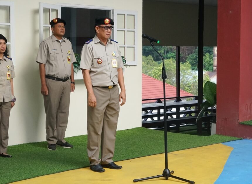 Apel Pagi Kantor Pertanahan Kabupaten Sanggau, Perkuat Disiplin dan Kepedulian Lingkungan Kerja